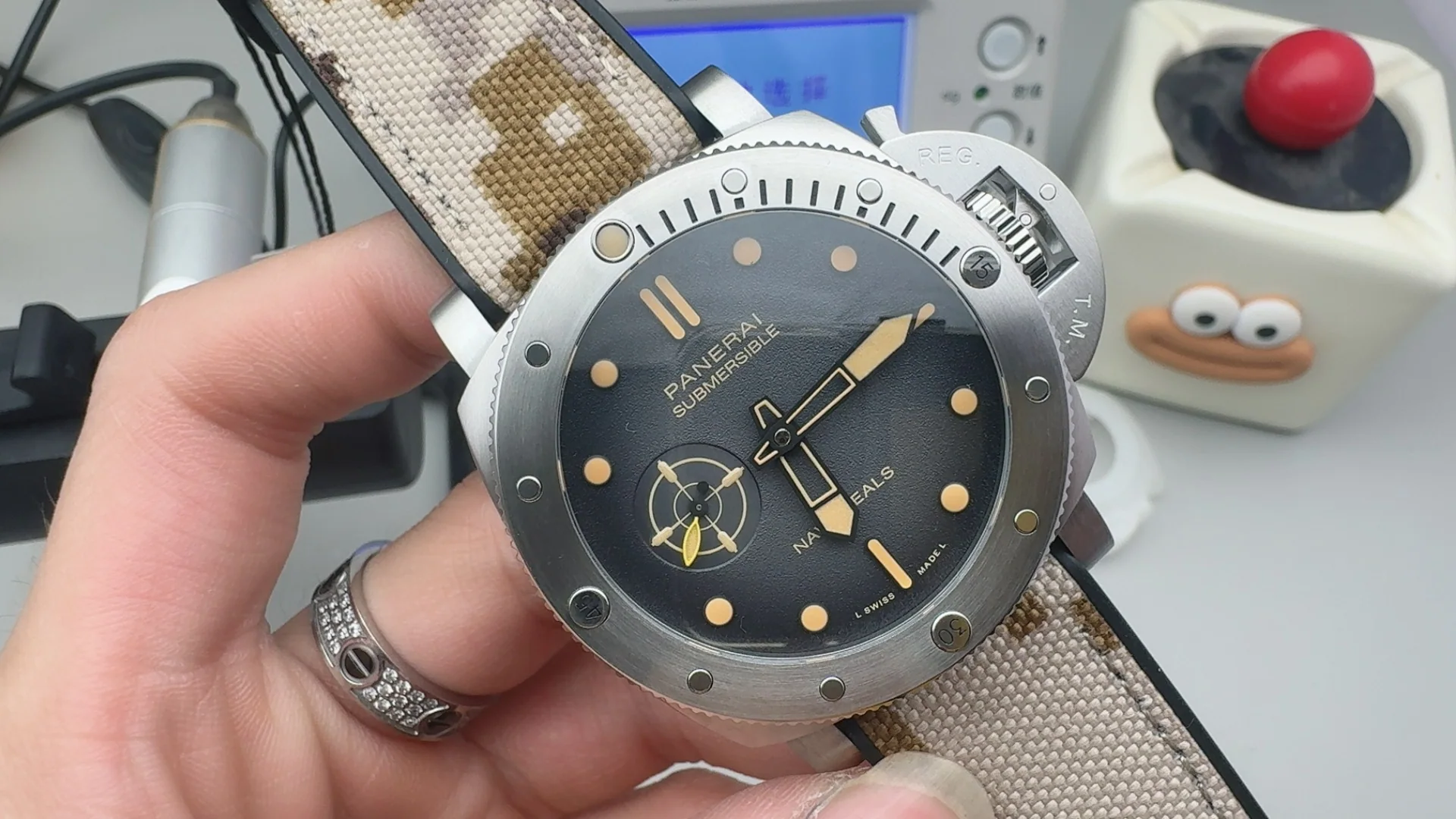 파네라이 PAM1518 시계 상세 이미지 2