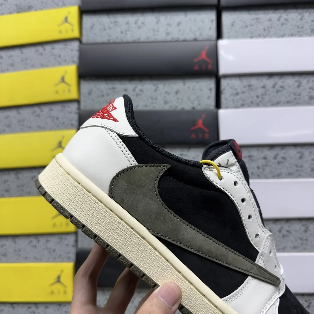 나이키 [GX] 조던 1 레트로 로우 OG SP DZ4137-106 201812 Nike Jordan 1 Retro Low OG SP 상세 이미지 8