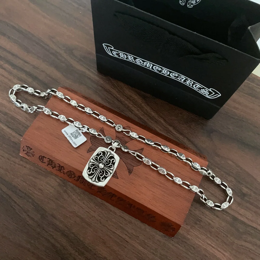 크롬하츠 크로스 플라워 태그 목걸이 상세 이미지 5