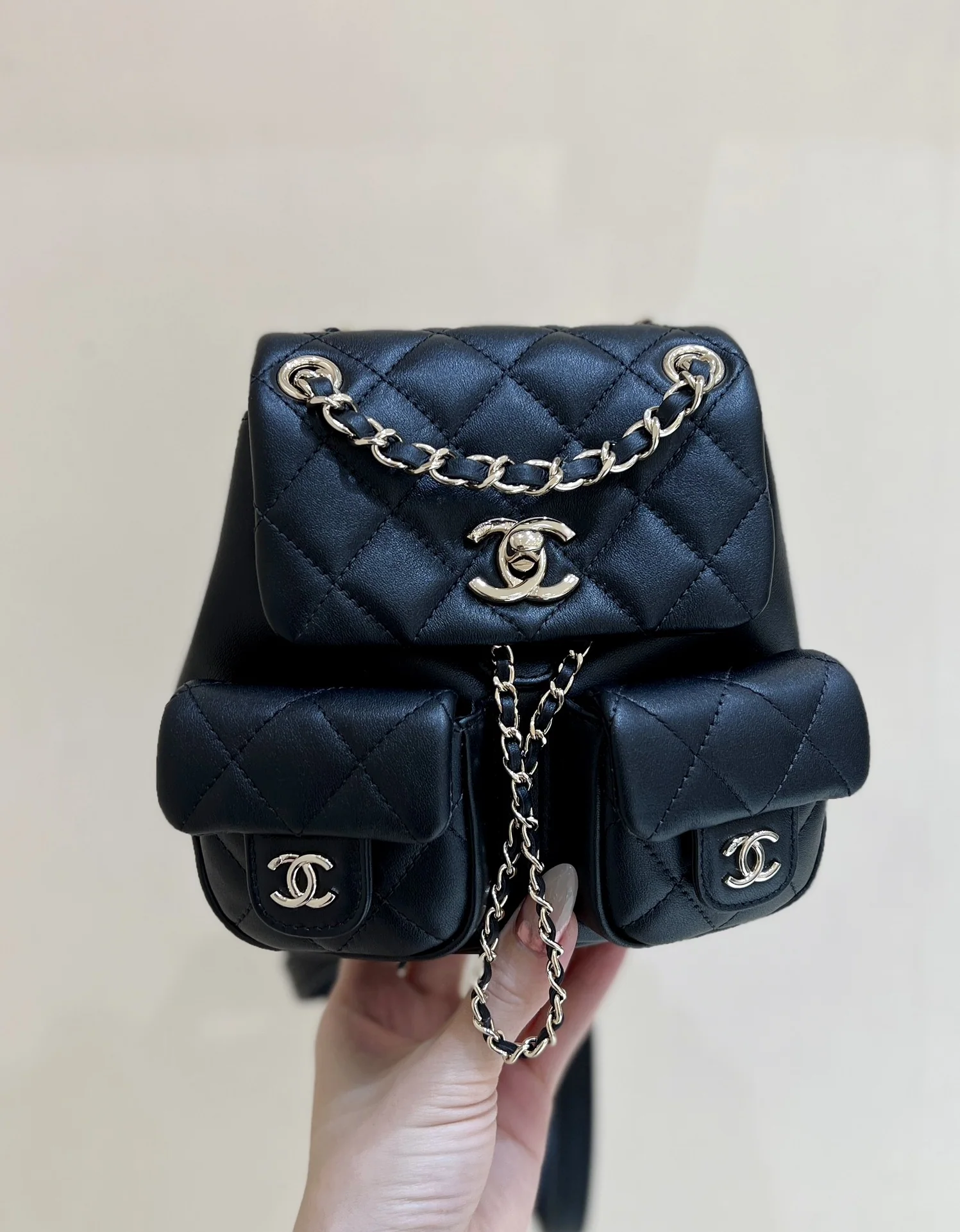 샤넬 개구리 더블 린넨 백팩 A92993 상세 이미지 1