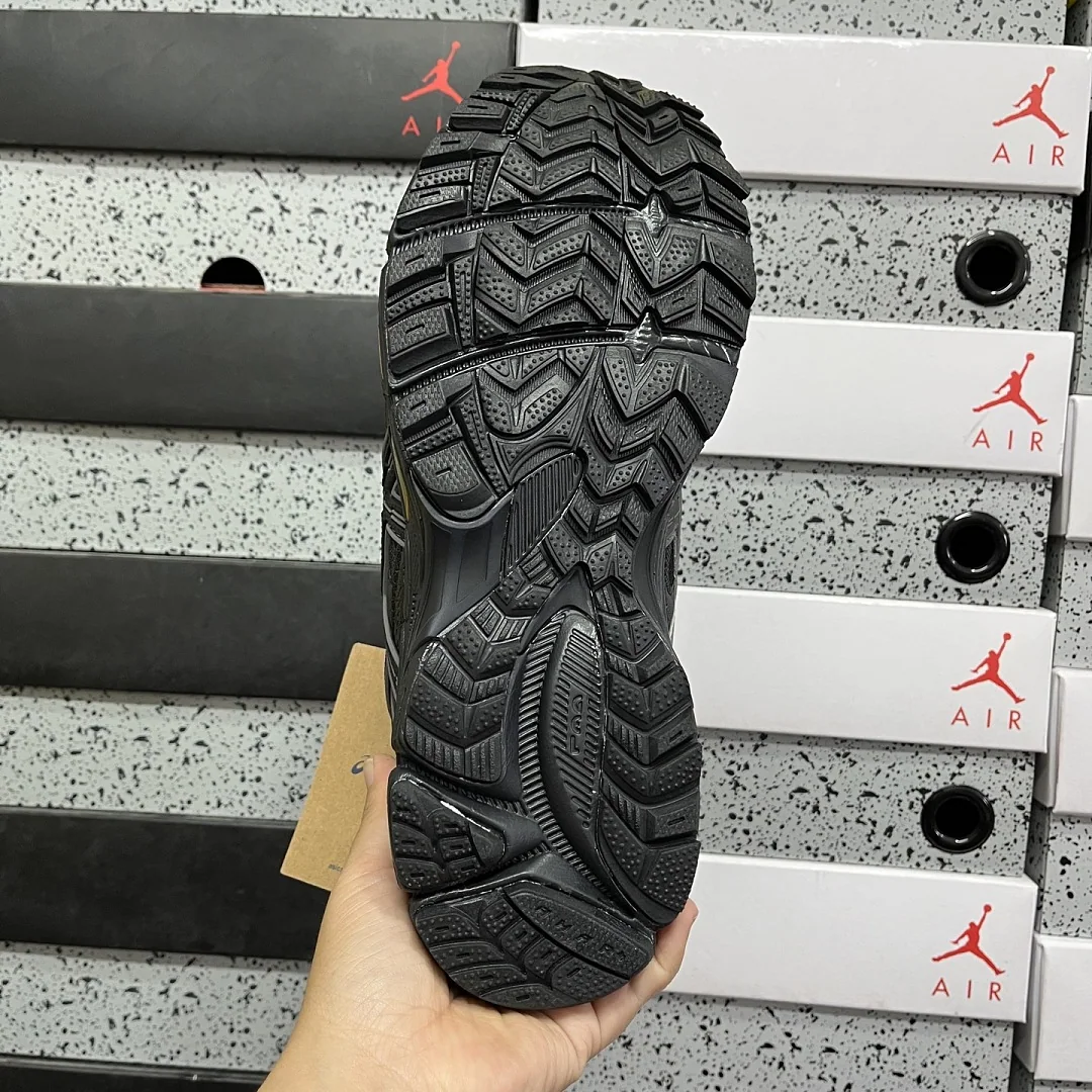 아식스 [XY] 젤 카하나 8 1011B109-005 200336 Asics Gel-Kahana 8 상세 이미지 5