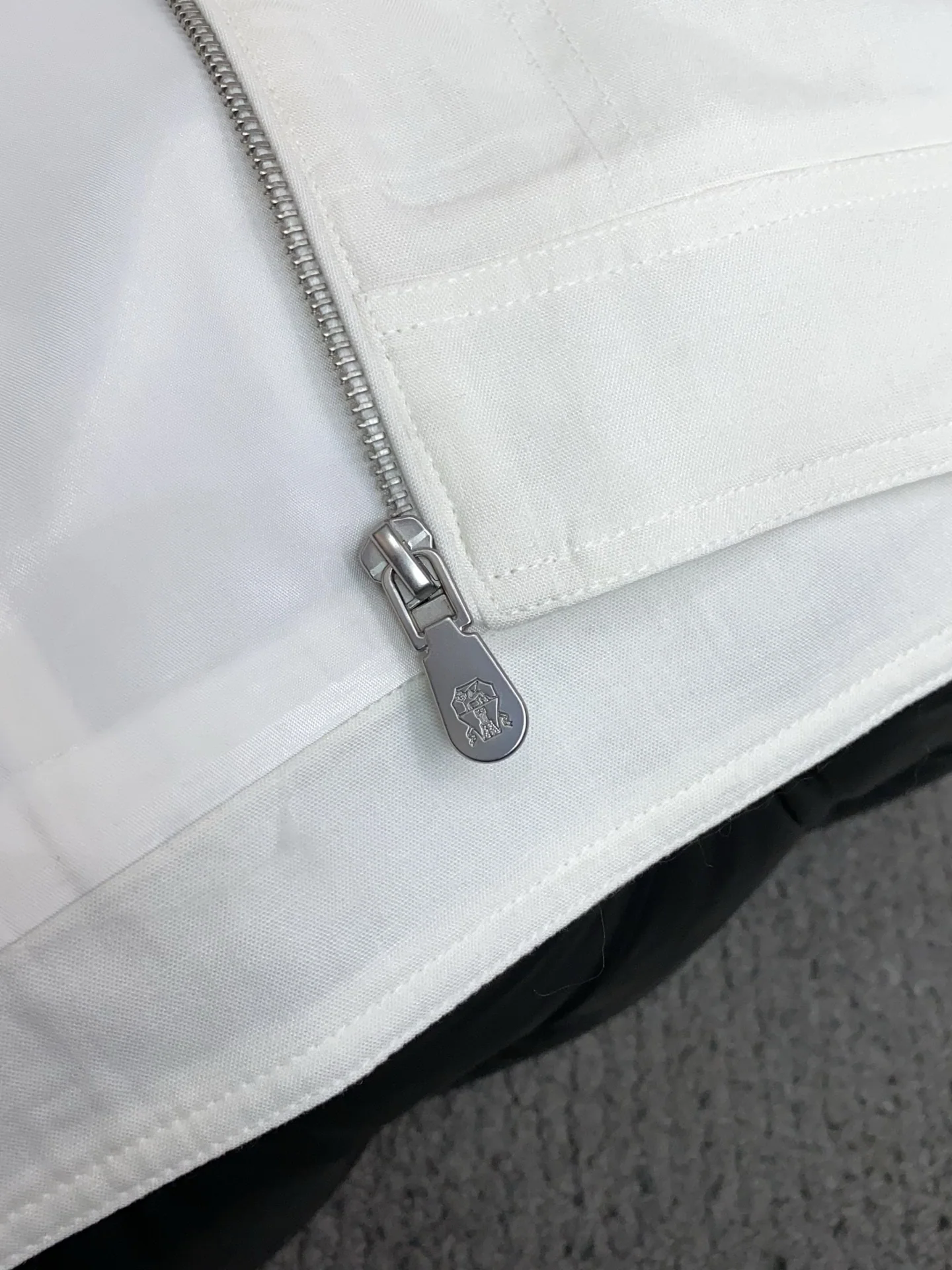 브루넬로쿠치넬리 슬림핏 남성 자켓 상세 이미지 9