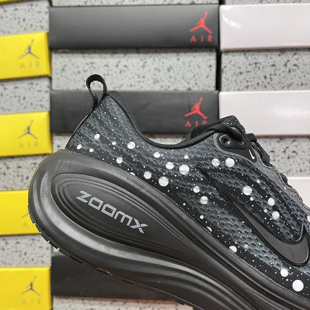 나이키 [XY] 보메로 플러스 IM2038-041 201723 Nike Vomero Plus 상세 이미지 2