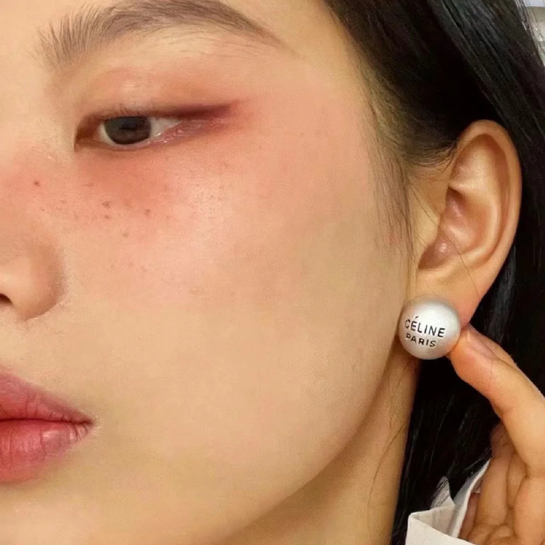 셀린느 빈티지 브러시드 텍스처 귀걸이 상세 이미지 2