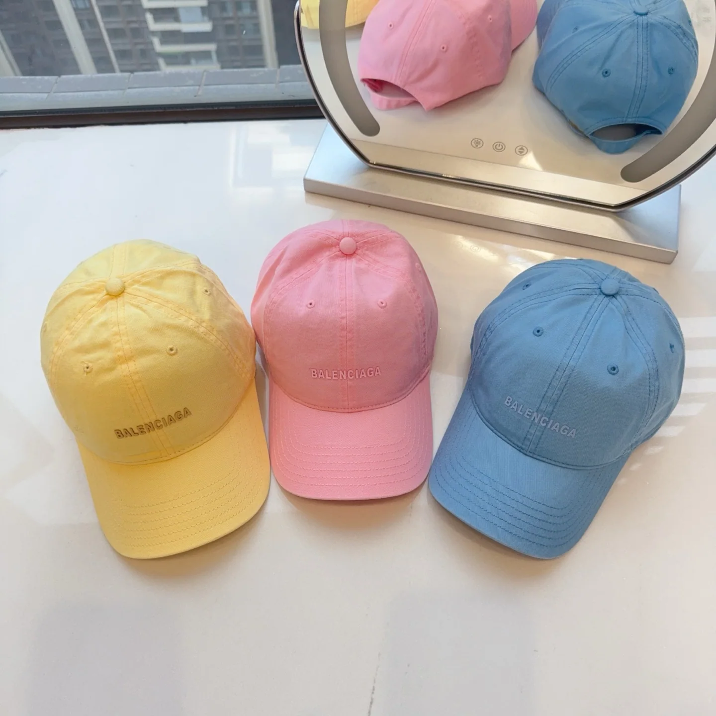발렌시아가 컬러풀 면 야구모자 상세 이미지 9