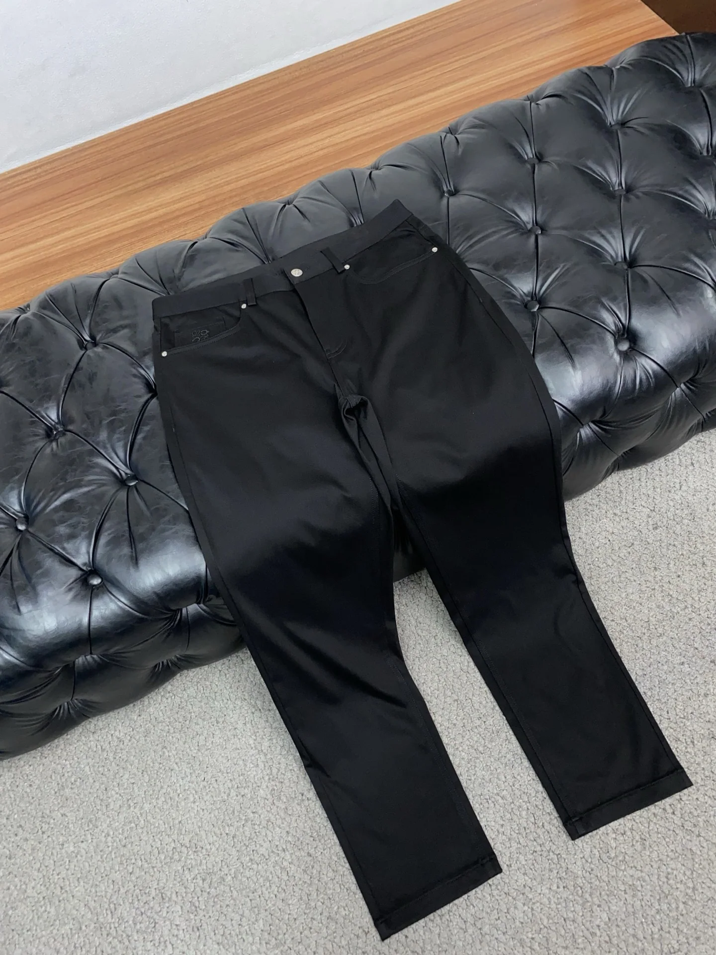 로에베 남성 린넨 바지 상세 이미지 6