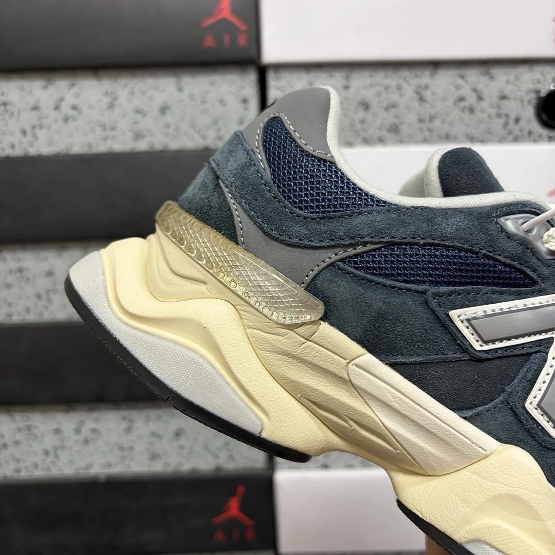 뉴발란스 [C] 9060 네이비 U9060ECB 202100 New Balance 9060 상세 이미지 9