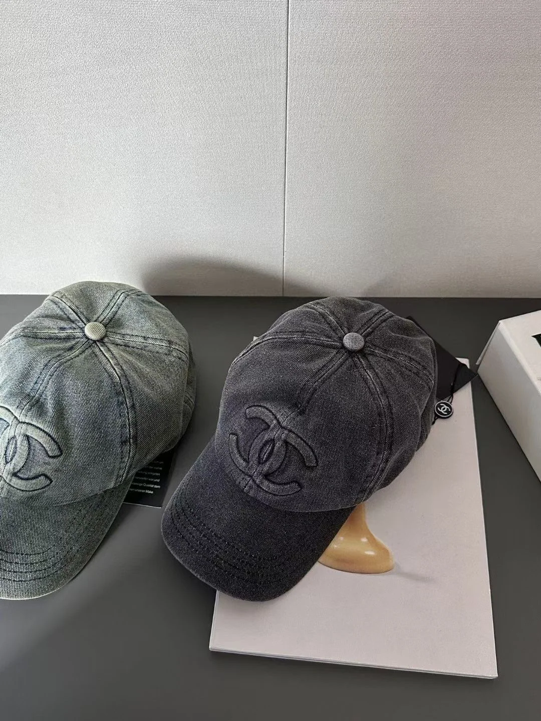 샤넬 데님 워시드 캡 상세 이미지 3