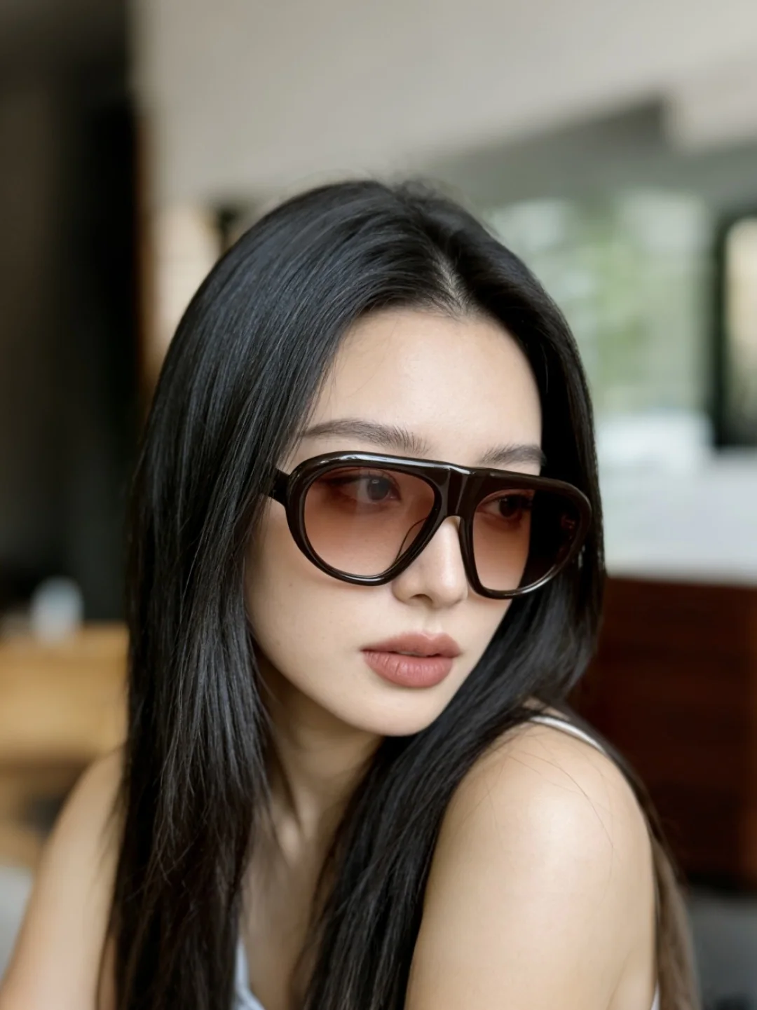 프라다 선글라스 상세 이미지 1