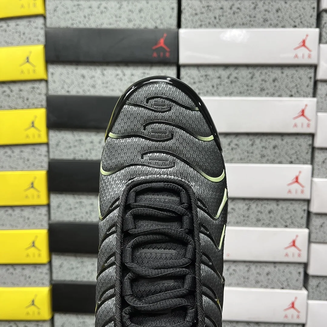 나이키 [DF] 에어 맥스 플러스 DM0032-035 201678 Nike Air Max Plus Iron Gray Light Liquid 상세 이미지 7