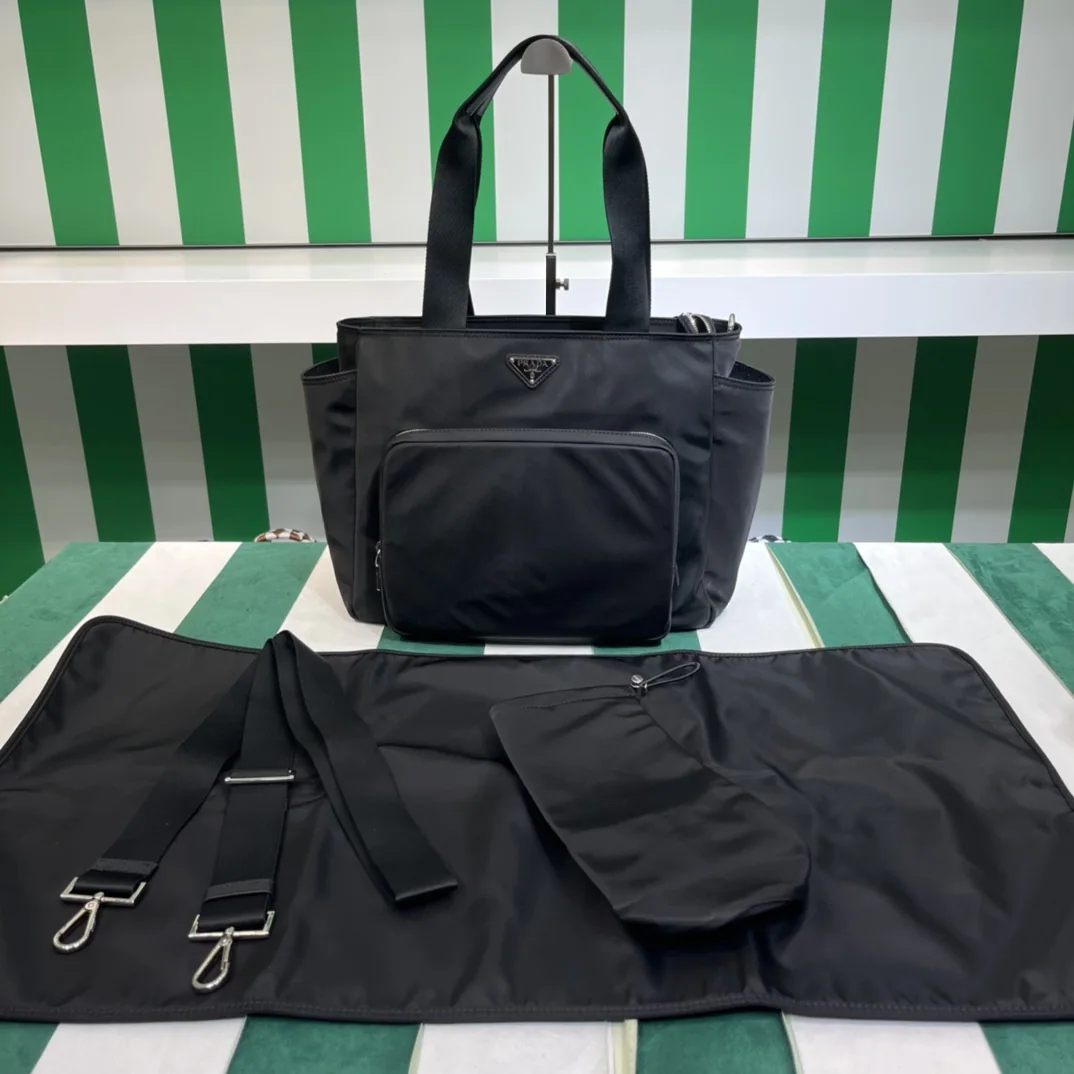 프라다 클래식 나일론 기저귀 가방 1BG102 상세 이미지 8