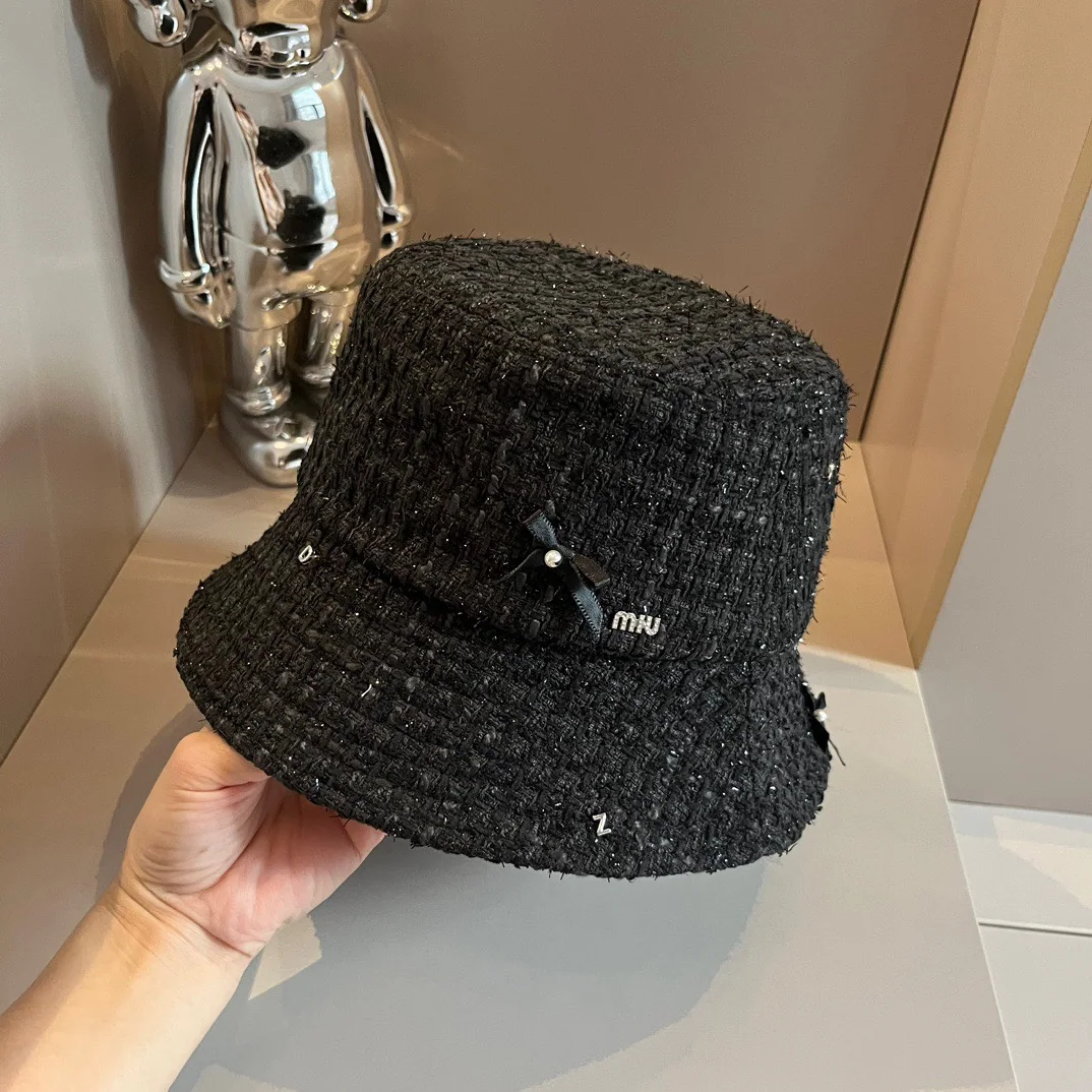 미우미우 모자 81242 Miu Miu Cap 상세 이미지 3