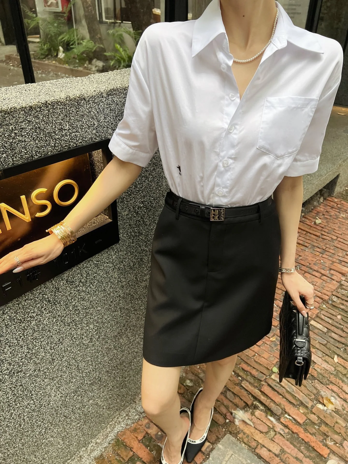 디올 CD로고 자수 벨트 슬림핏 투피스 원피스 2026 SS 상세 이미지 1