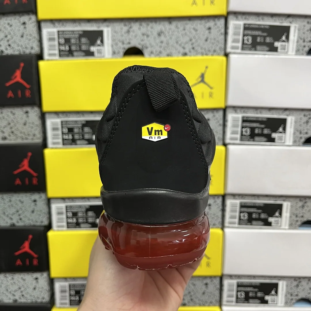 나이키 [OT] 에어 베이퍼맥스 플러스 CV1646-001 201568 Nike Air VaporMax Plus Black Light Smoke 상세 이미지 8