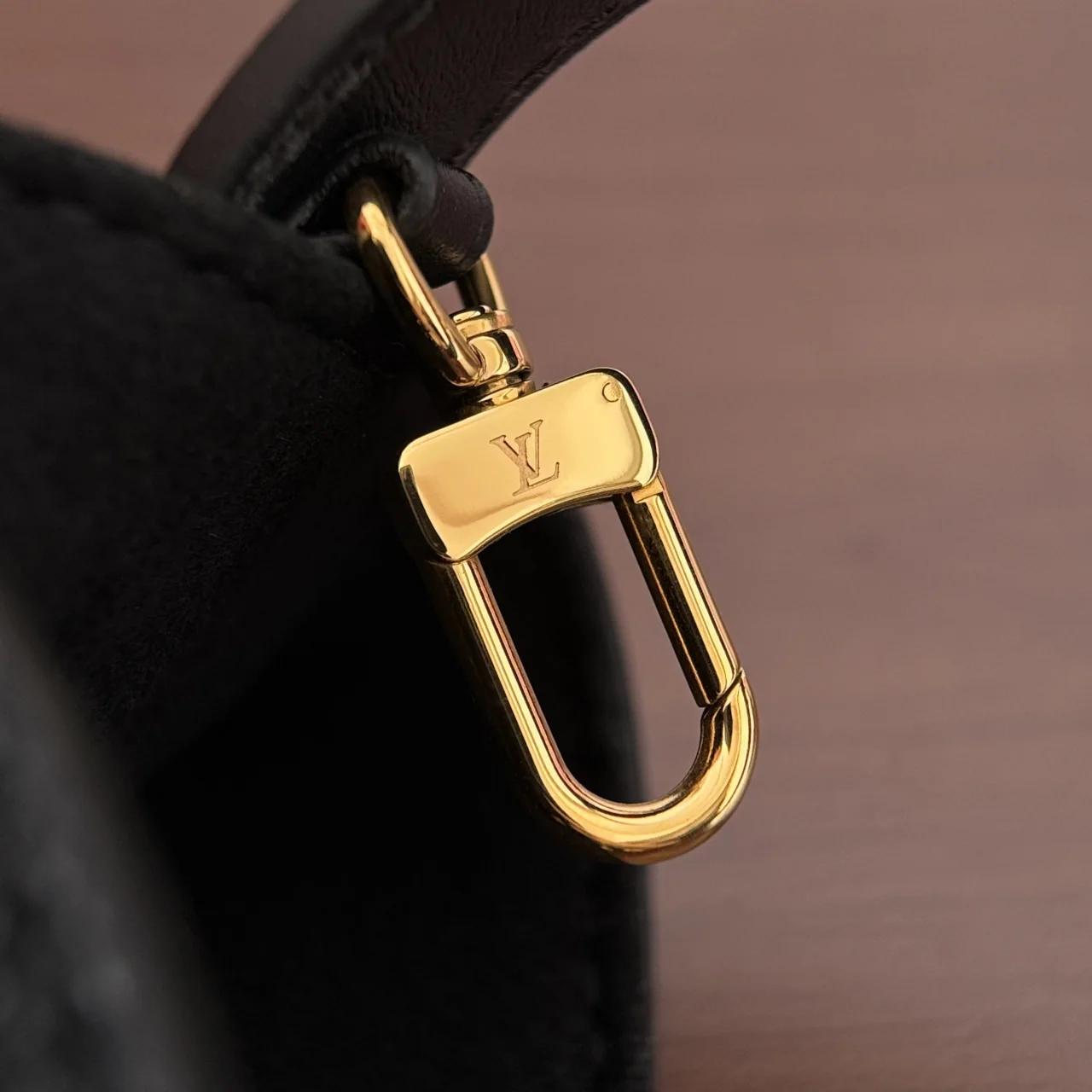 루이비통 모노그램 버킷백 M13480 상세 이미지 4