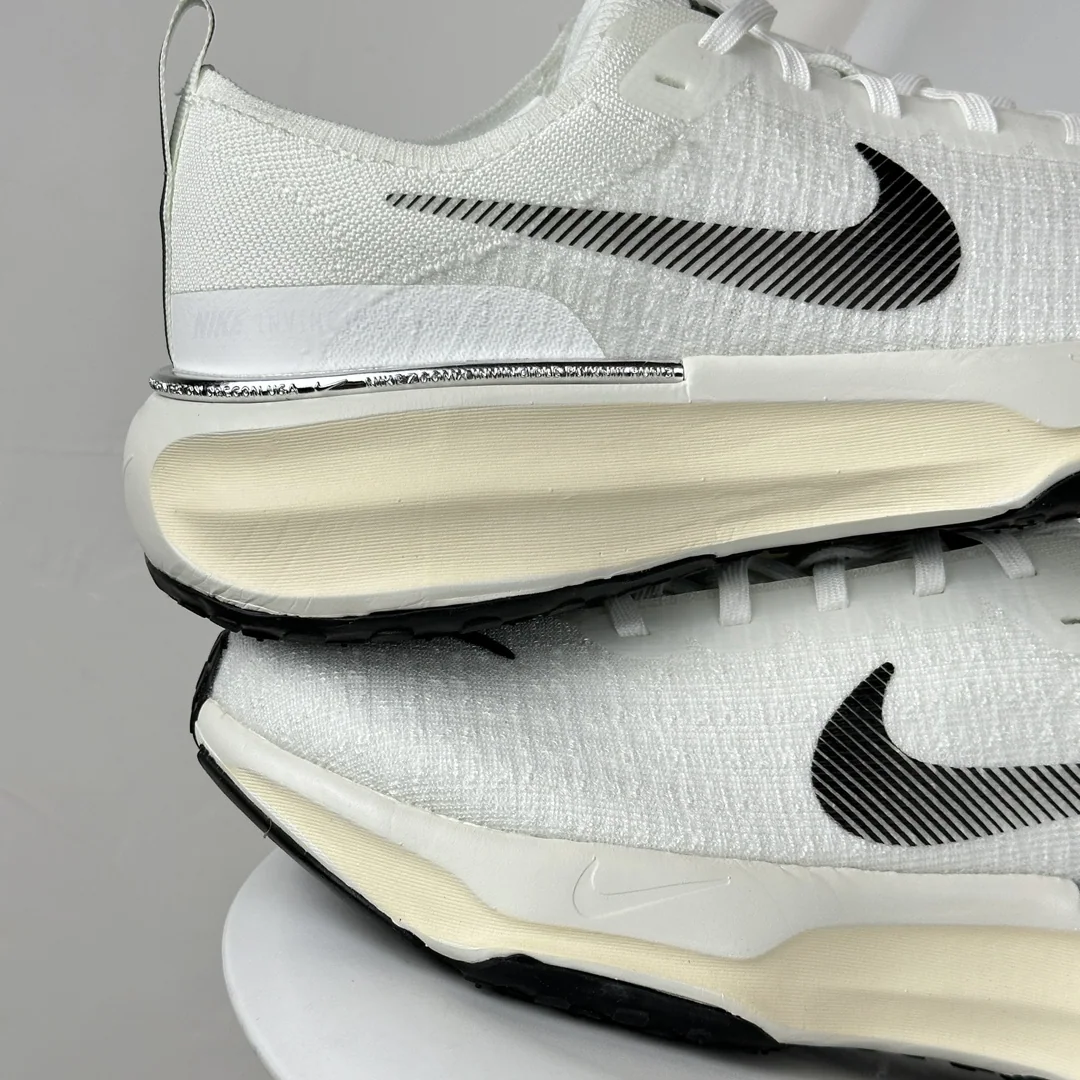 나이키에어줌 ZoomX Invincible Run Flyknit 러닝화 DR2660 상세 이미지 3
