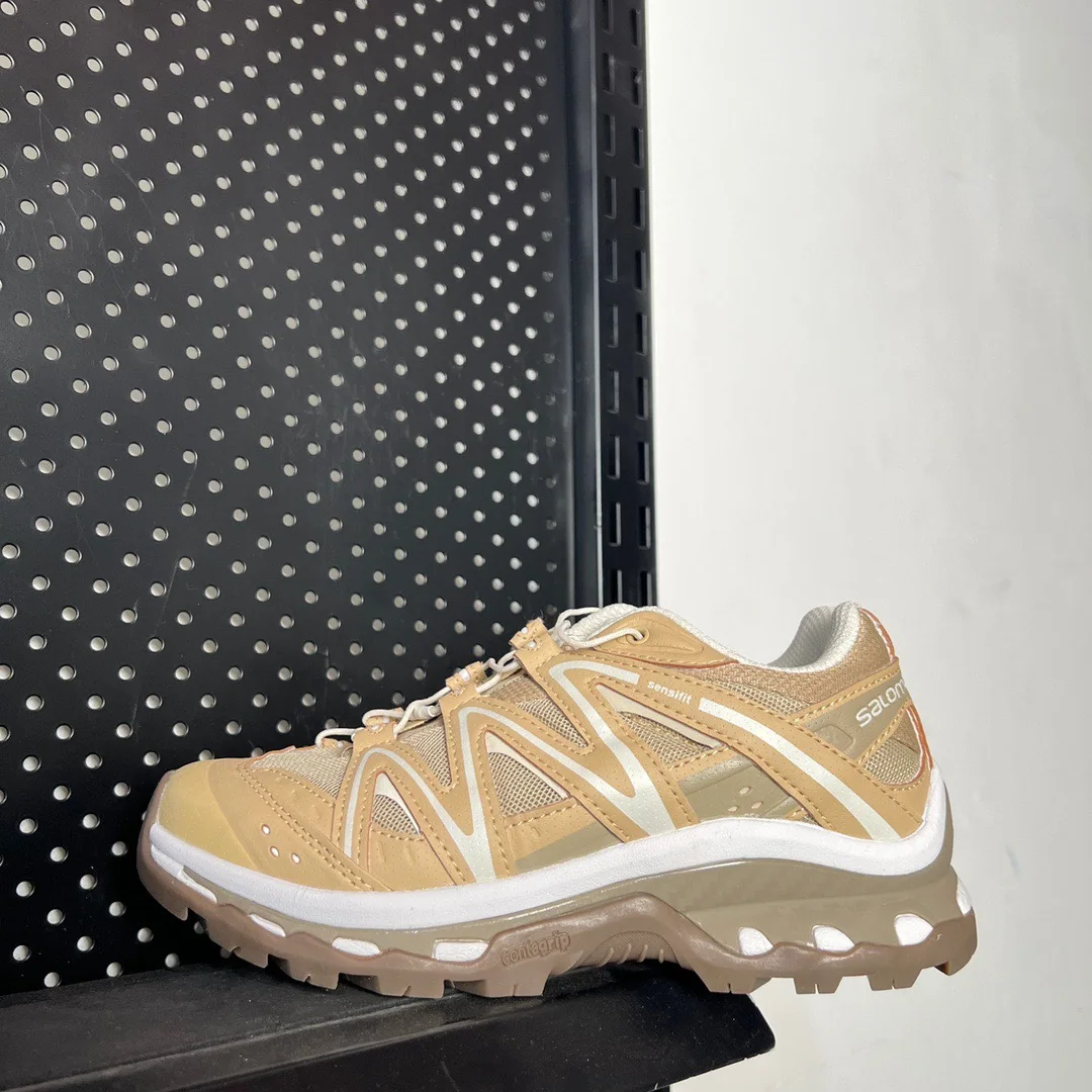 살로몬 XT-QUEST ADV 기능성 아웃도어 신발 상세 이미지 1