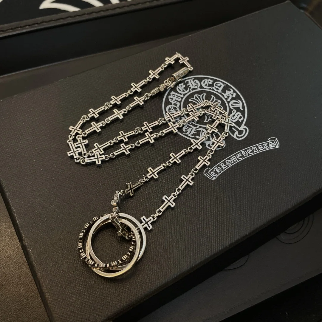 크롬하츠 클래식 레트로 크로스 스리 링 목걸이 상세 이미지 5