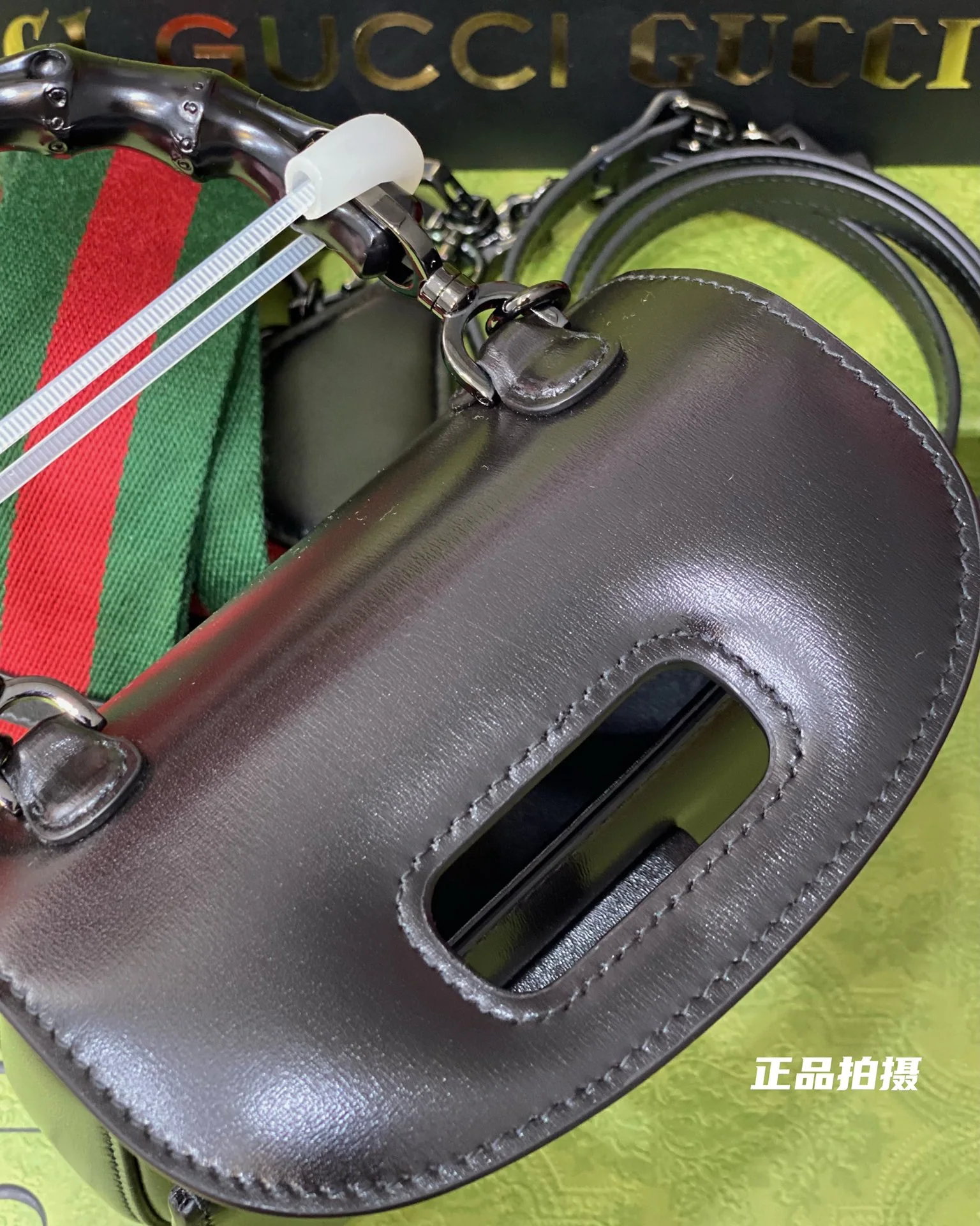 구찌 뉴레트로 뱀부 가방 상세 이미지 8