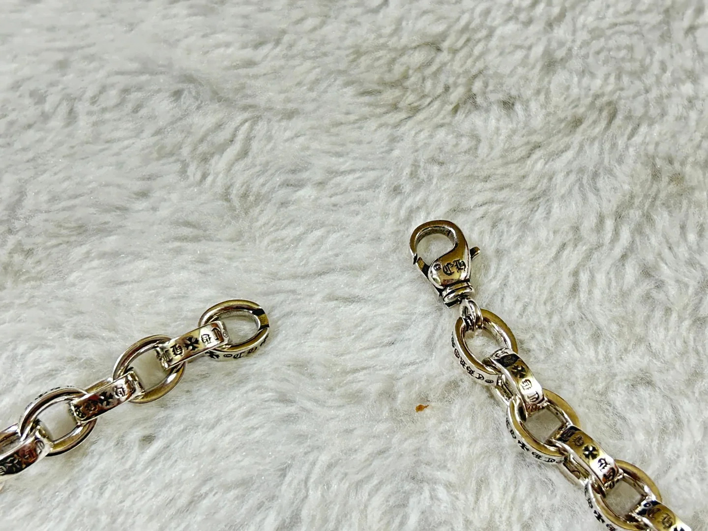 크롬하츠 오벌 레터 목걸이 상세 이미지 5