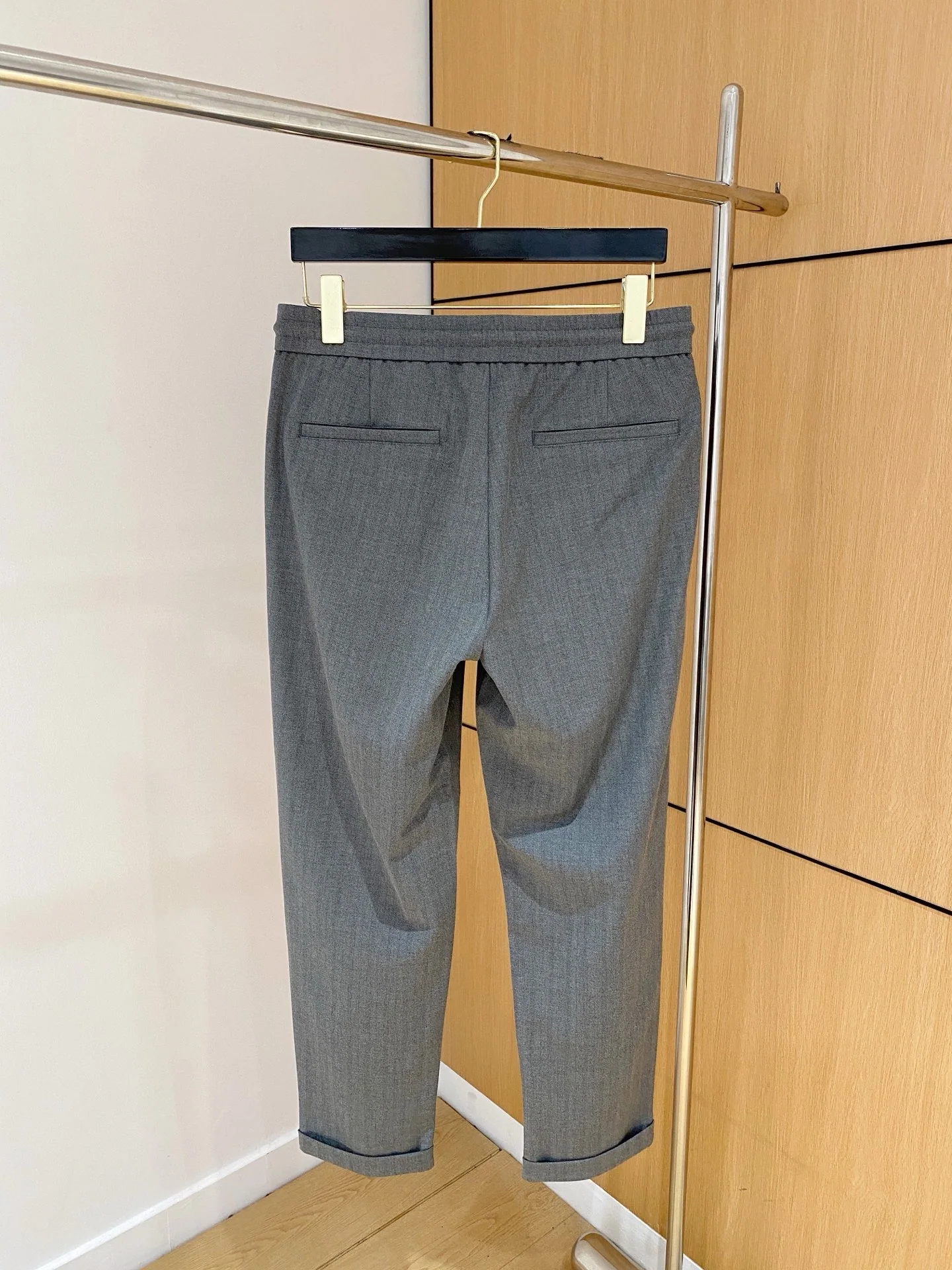 브루넬로쿠치넬리 천연 섬유 남성 바지 상세 이미지 8