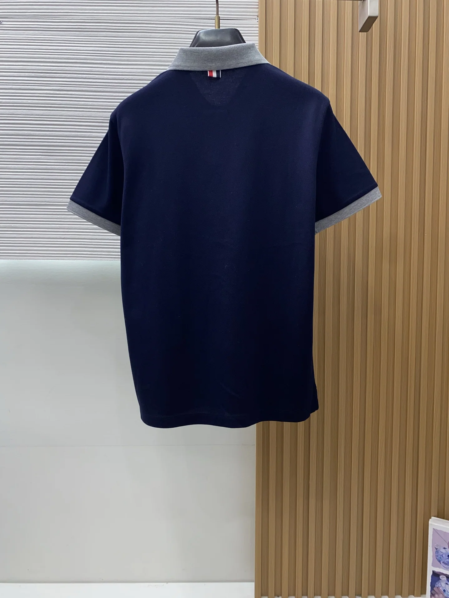 톰브라운 남성 반팔 폴로셔츠 상세 이미지 8