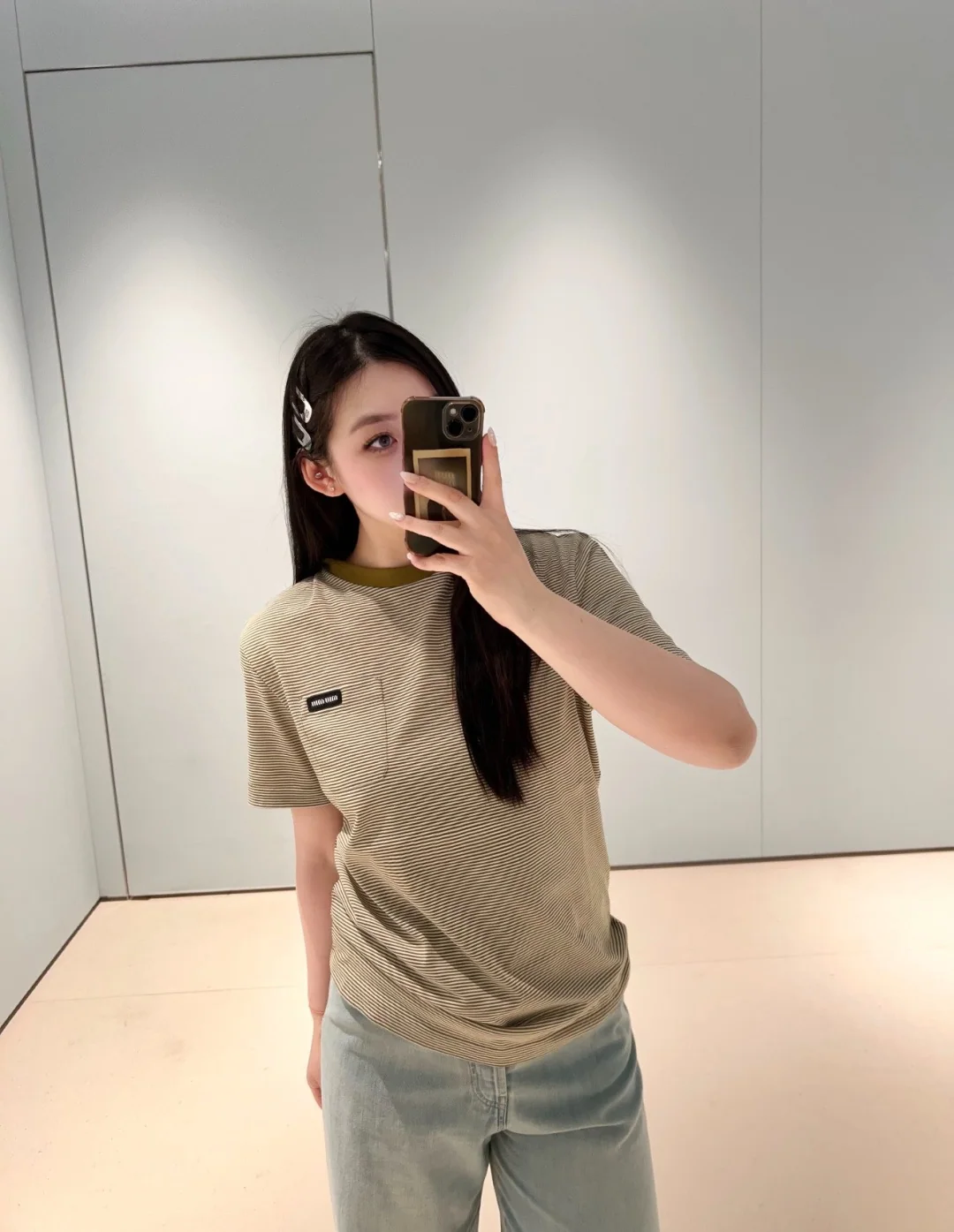 미우미우 옐로우그린 스트라이프 반팔 티셔츠 상세 이미지 4