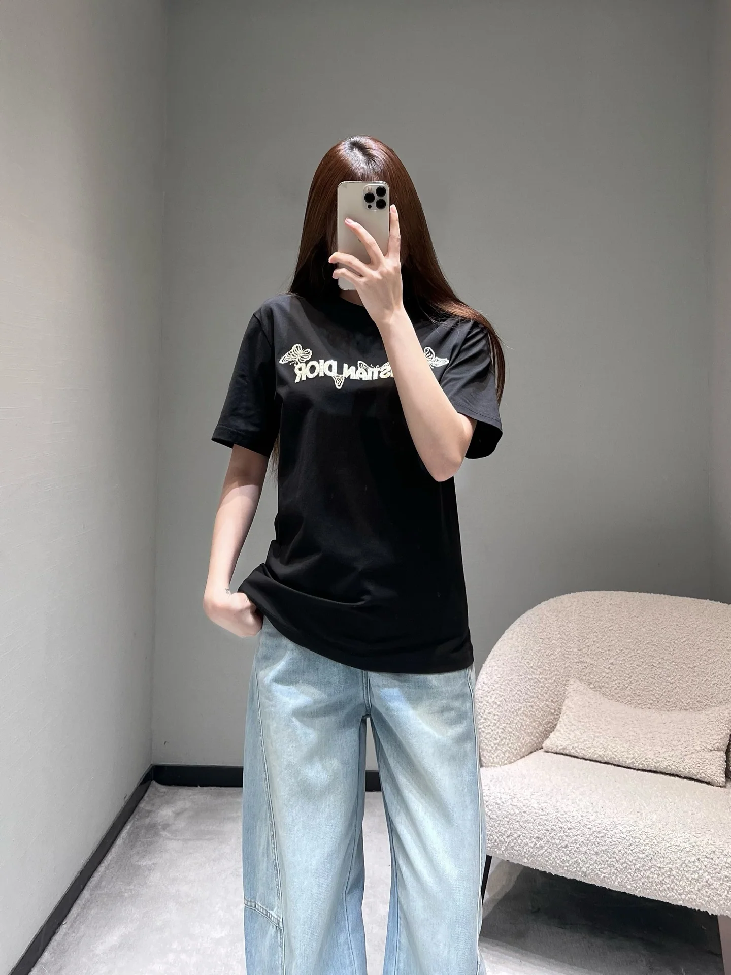 디올 나비 자수 반팔 티셔츠 26 SS 상세 이미지 1