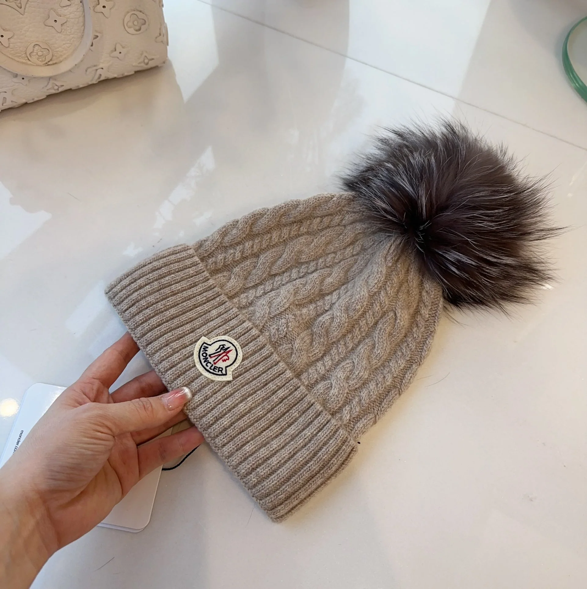 몽클레어 모자 79371 Moncler Cap 상세 이미지 4