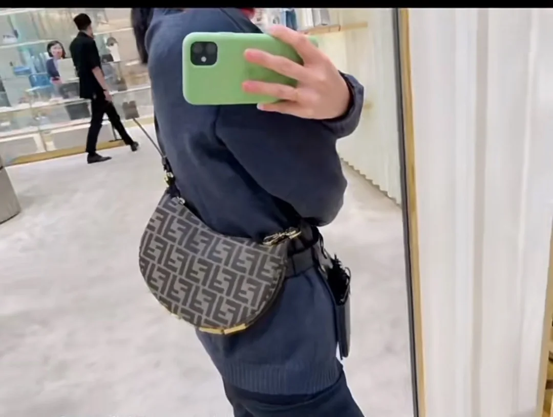 펜디 그래피 가방 상세 이미지 7