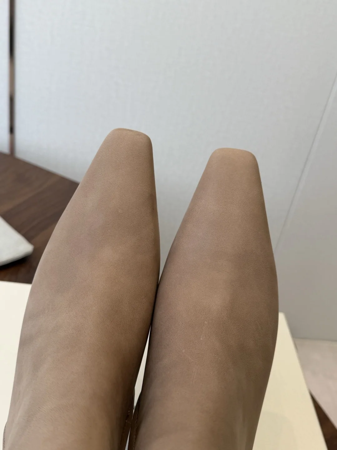브루넬로쿠치넬리 미드카프 스틸레토 힐 부츠 상세 이미지 6