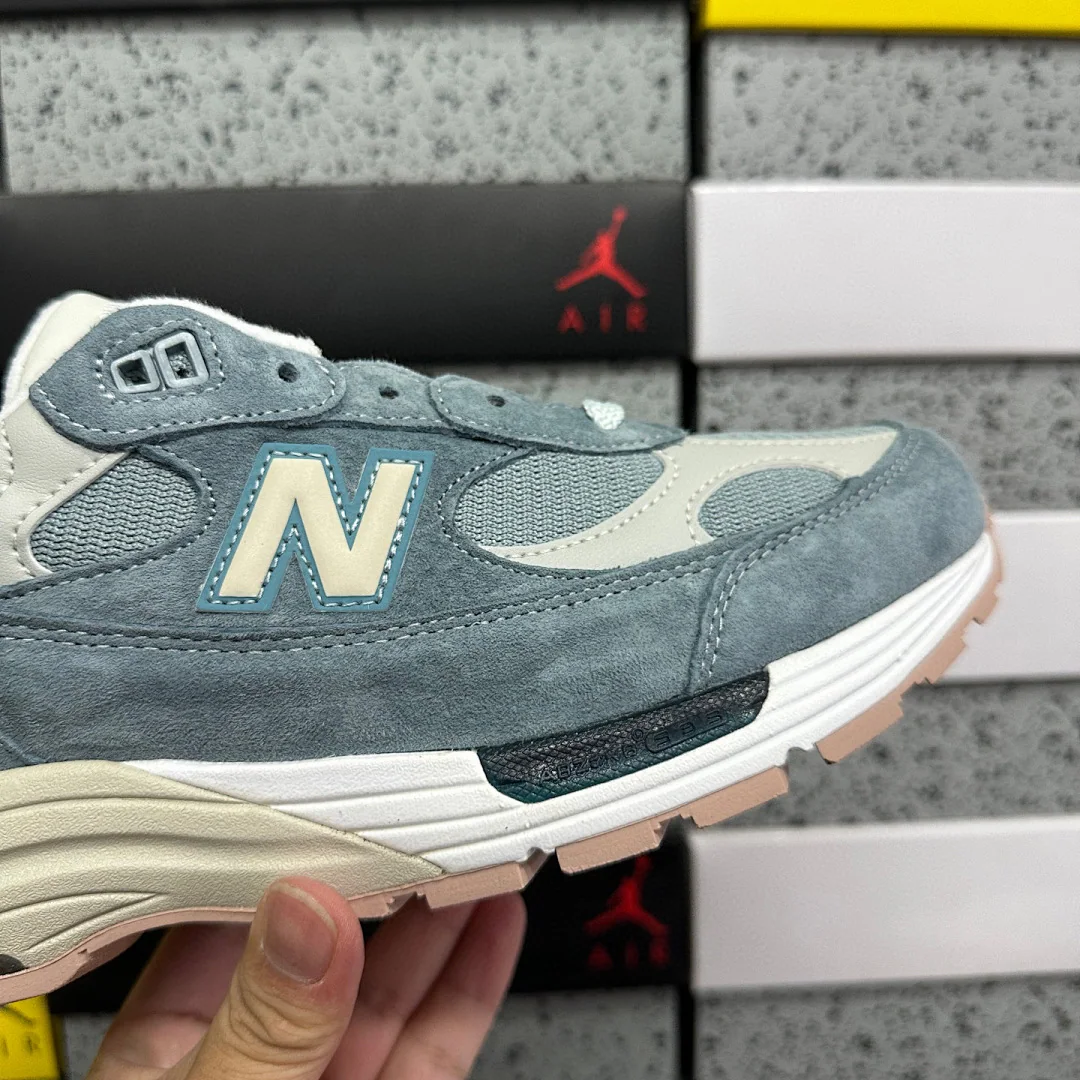 뉴발란스 [ZOK] 992 MiUSA U992KT 202037 New Balance 992 MiUSA Kith Osaka Pack 상세 이미지 10