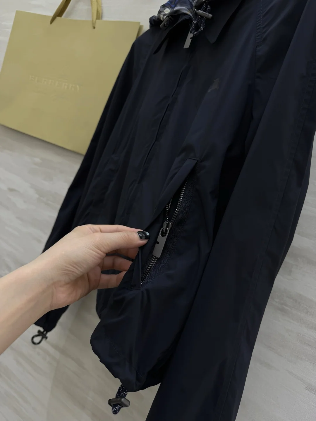 버버리 여성 에퀘스트리안 자켓 상세 이미지 5