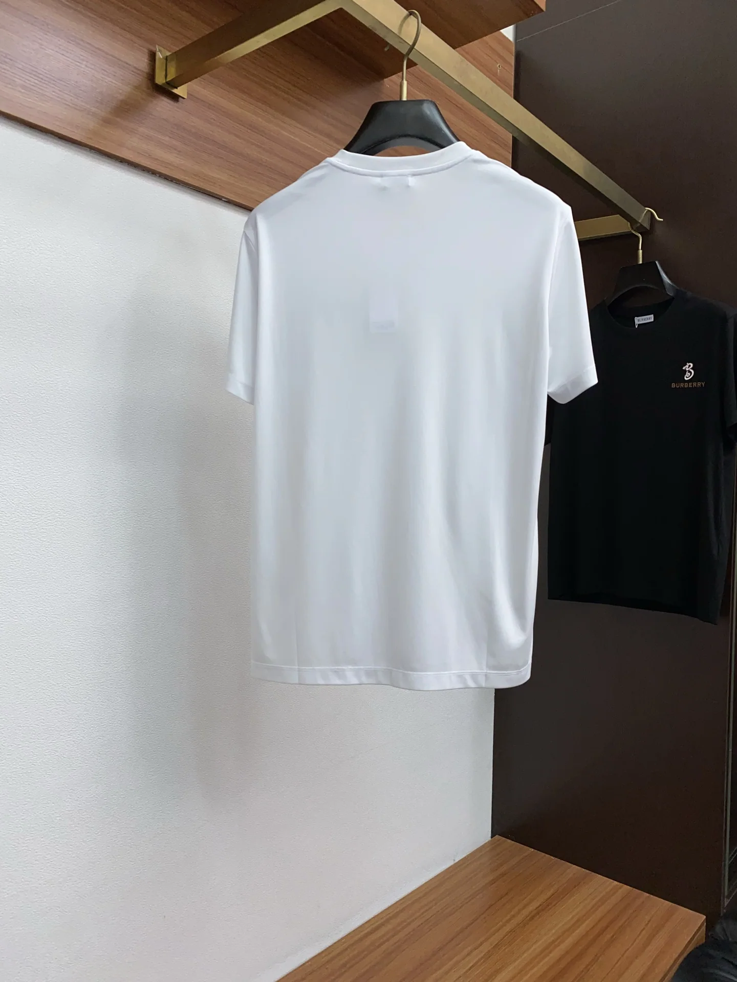 버버리 코튼 라운드넥 반팔 티셔츠 1165 상세 이미지 9