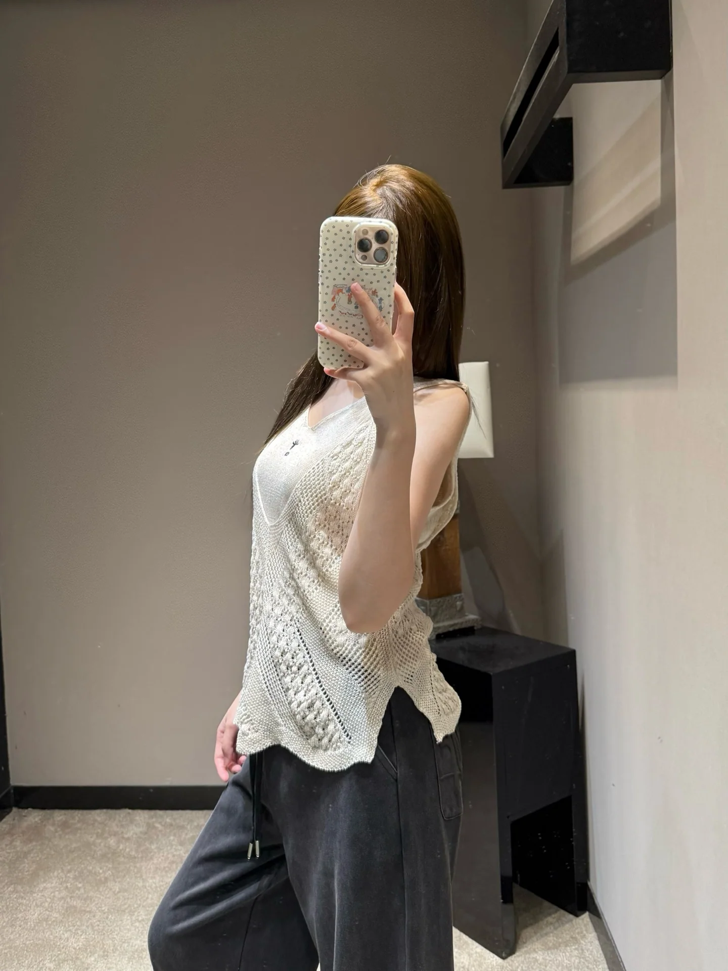 디올 린넨 혼방 V넥 여성 반팔 티셔츠 상세 이미지 7