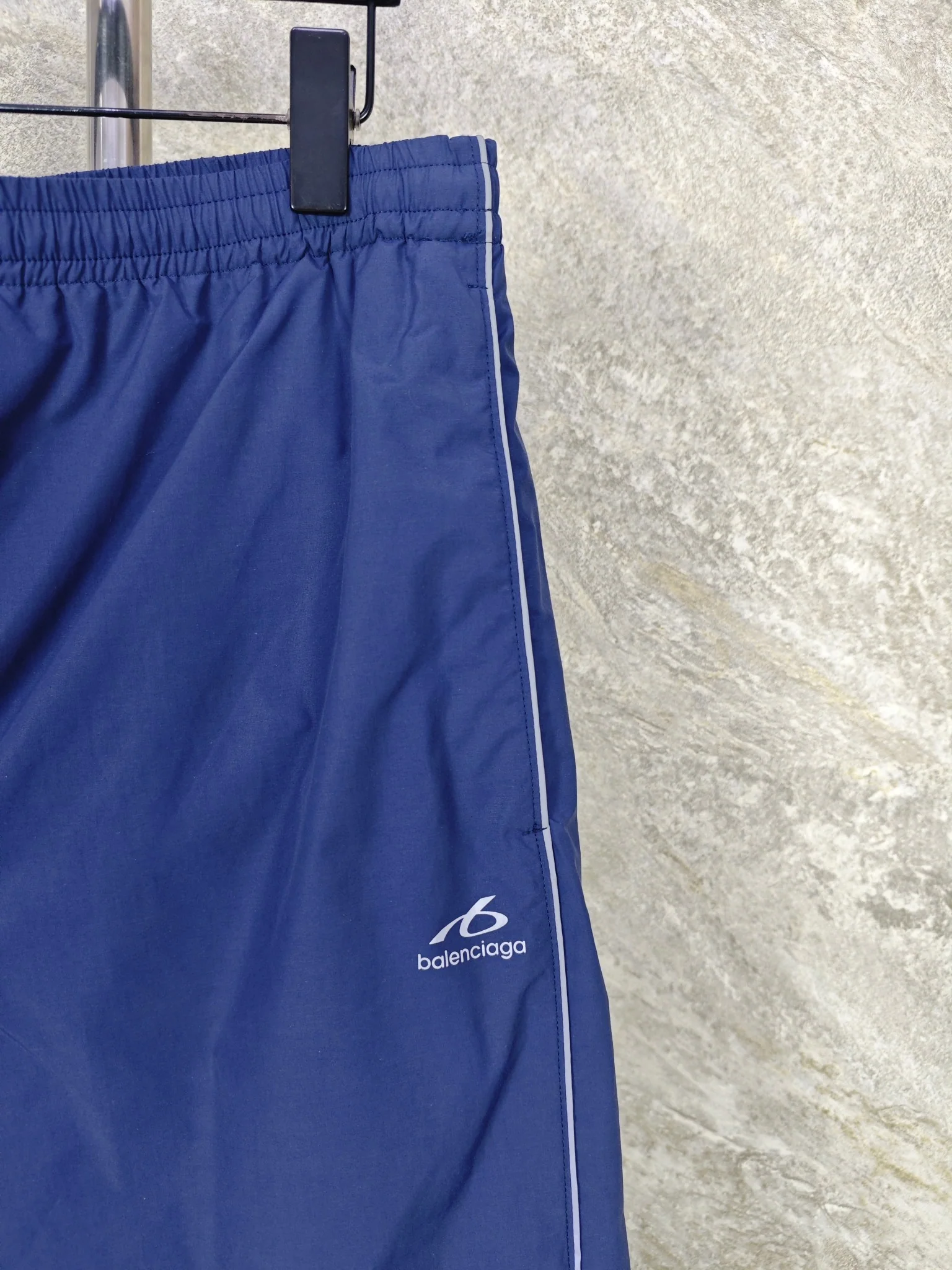 발렌시아가 26FW 남성 바지 152162 Balenciaga Pants 상세 이미지 3