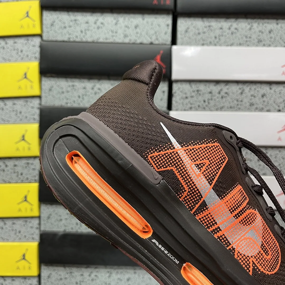 나이키 [CG] 보메로 프리미엄 IQ7314-200 201989 Nike Vomero Premium Renegade 상세 이미지 5