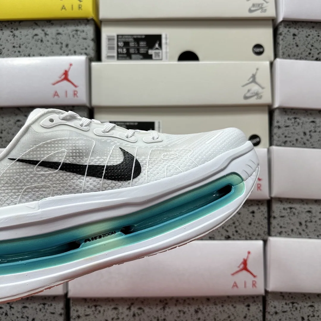나이키 [5A] 보메로 프리미엄 화이트 블루 HQ2050-836 201640 Nike Vomero Premium 상세 이미지 5