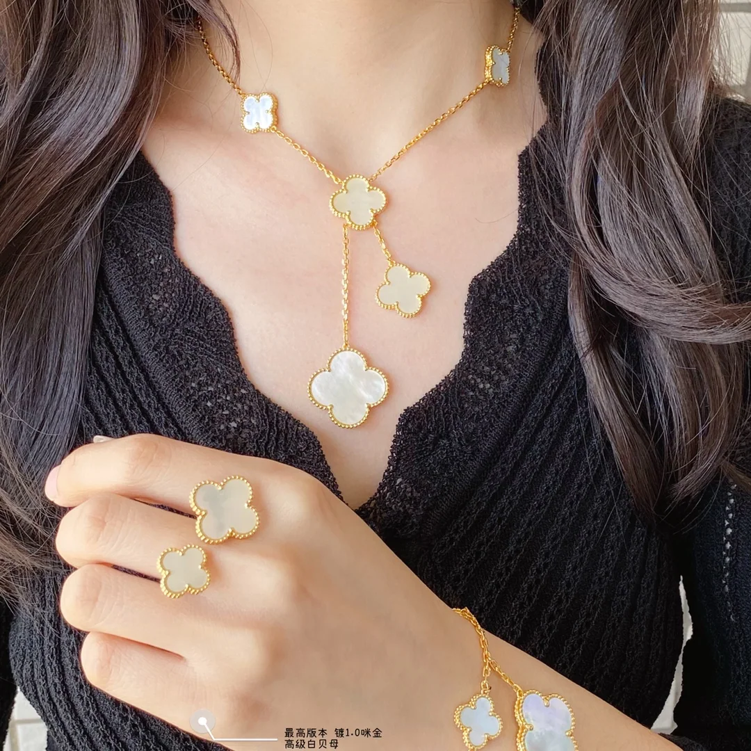 반클리프앤아펠 목걸이 63926 Van Cleef & Arpels Necklace 상세 이미지 1