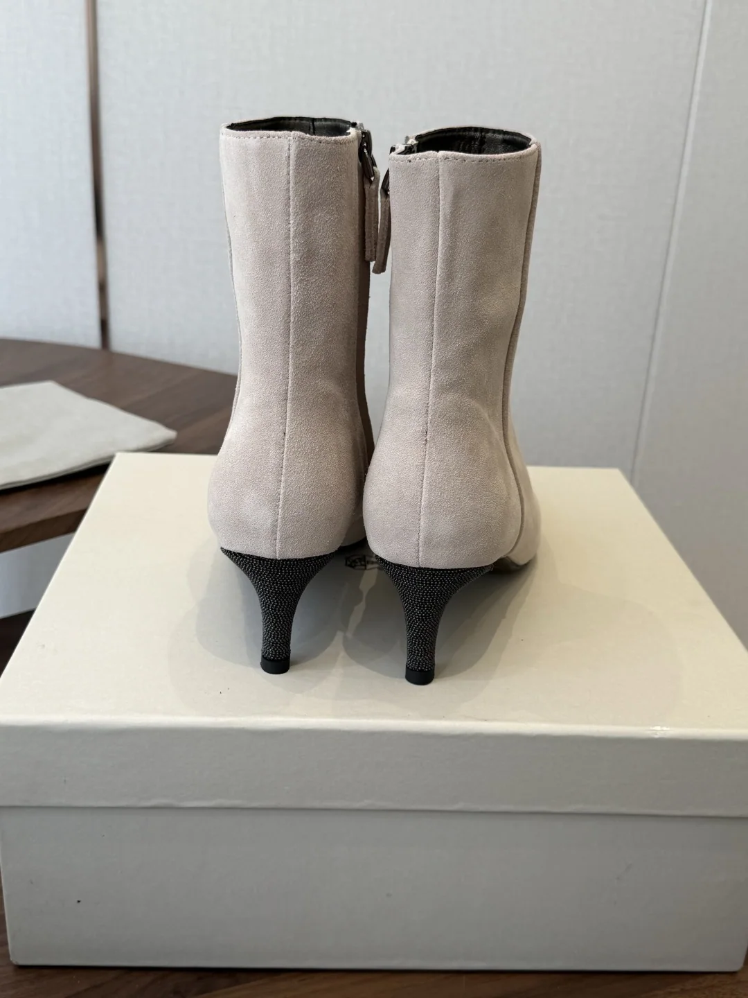 브루넬로쿠치넬리 미드카프 스틸레토 힐 부츠 상세 이미지 9