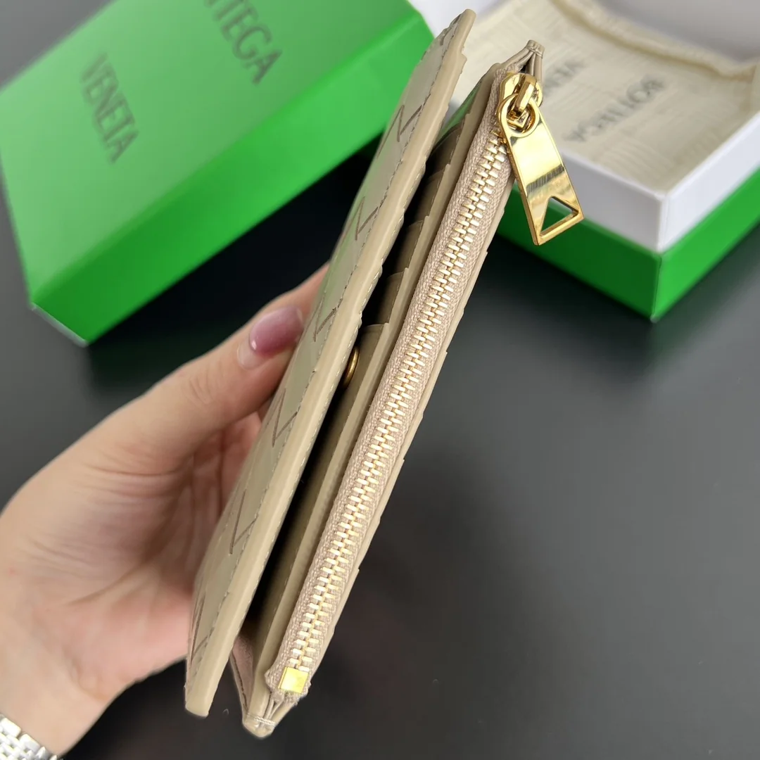 보테가베네타 솔스티스 가죽 반지갑 상세 이미지 2