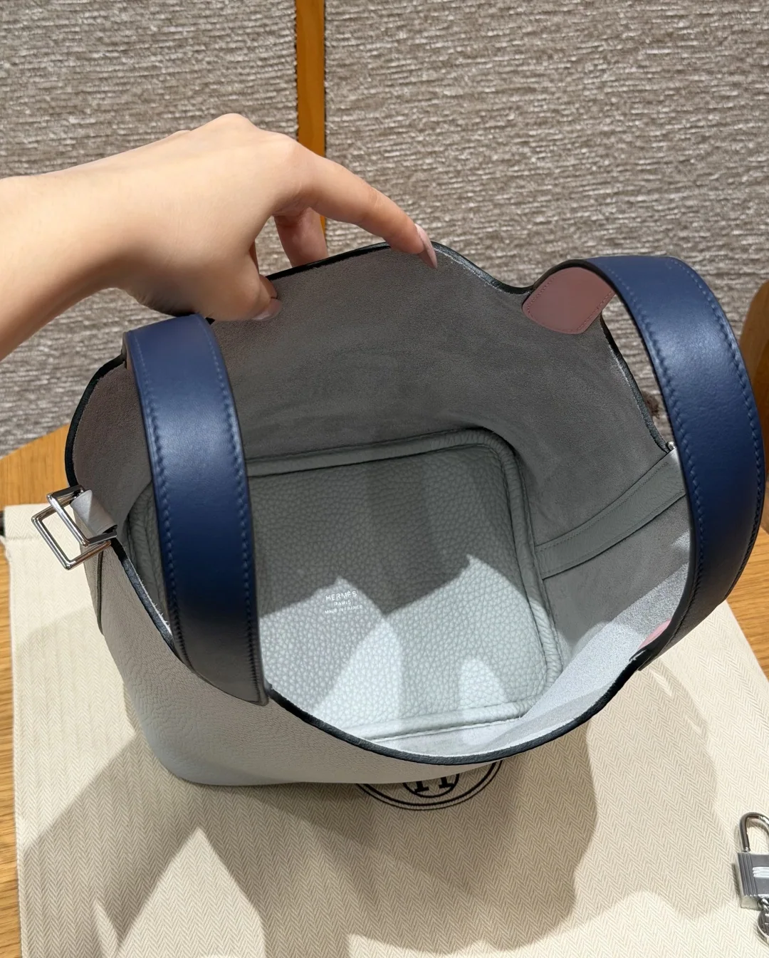 에르메스 피코탄 락 18 cm 가방 상세 이미지 6