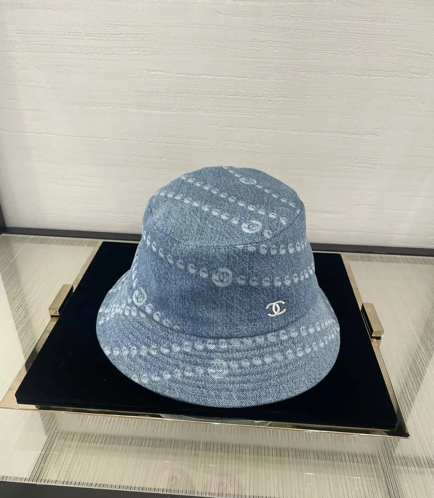 샤넬 25 가을 카우보이 버킷 햇 상세 이미지 9
