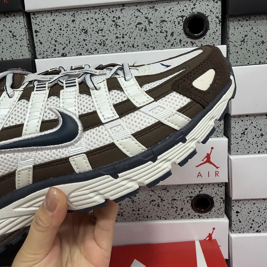 나이키 [CS] P 6000 팬텀 HV8972-001 201538 Nike P-6000 Phantom Baroque Brown Metallic 상세 이미지 7