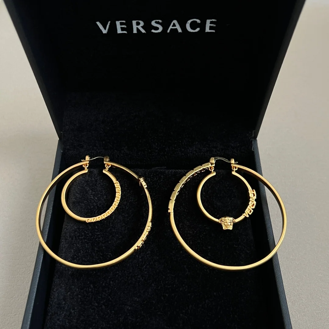 베르사체 귀걸이 63366 Versace Earrings 상세 이미지 2