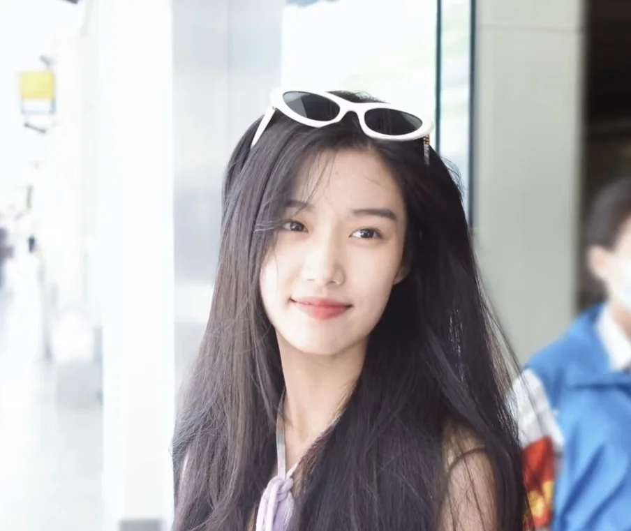 미우미우 SMU 09 Y 선글라스 상세 이미지 5
