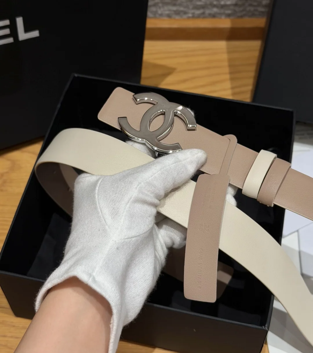 샤넬 리버시블 카프스킨 더블 C 버클 벨트 상세 이미지 8