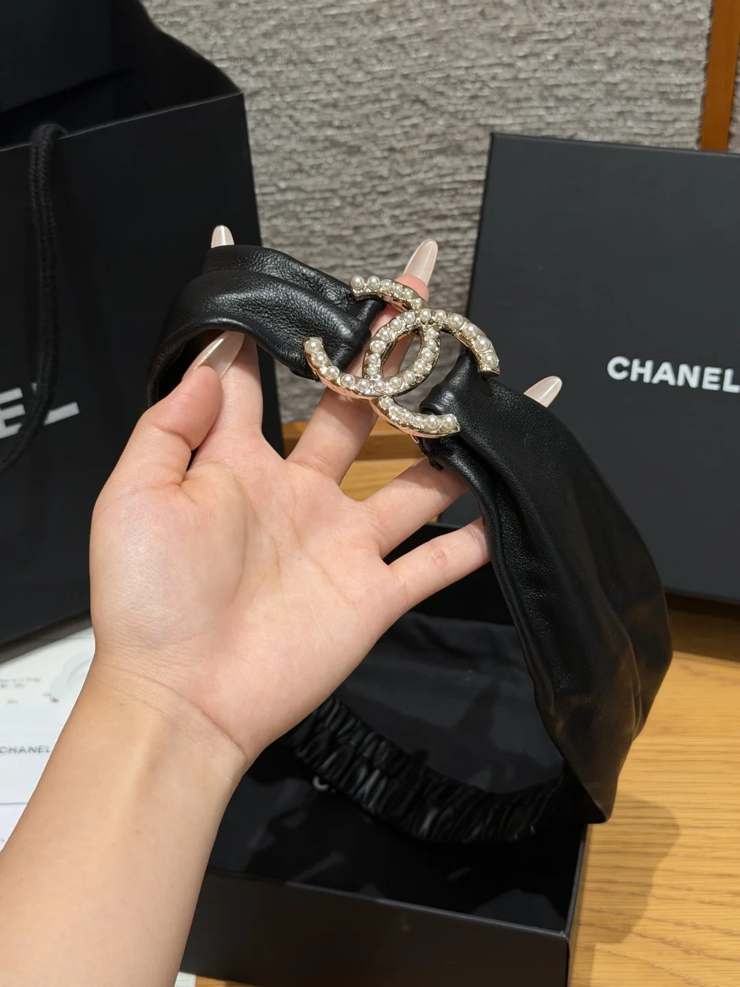 샤넬 진주 더블 C 램스킨 플리츠 벨트 상세 이미지 2