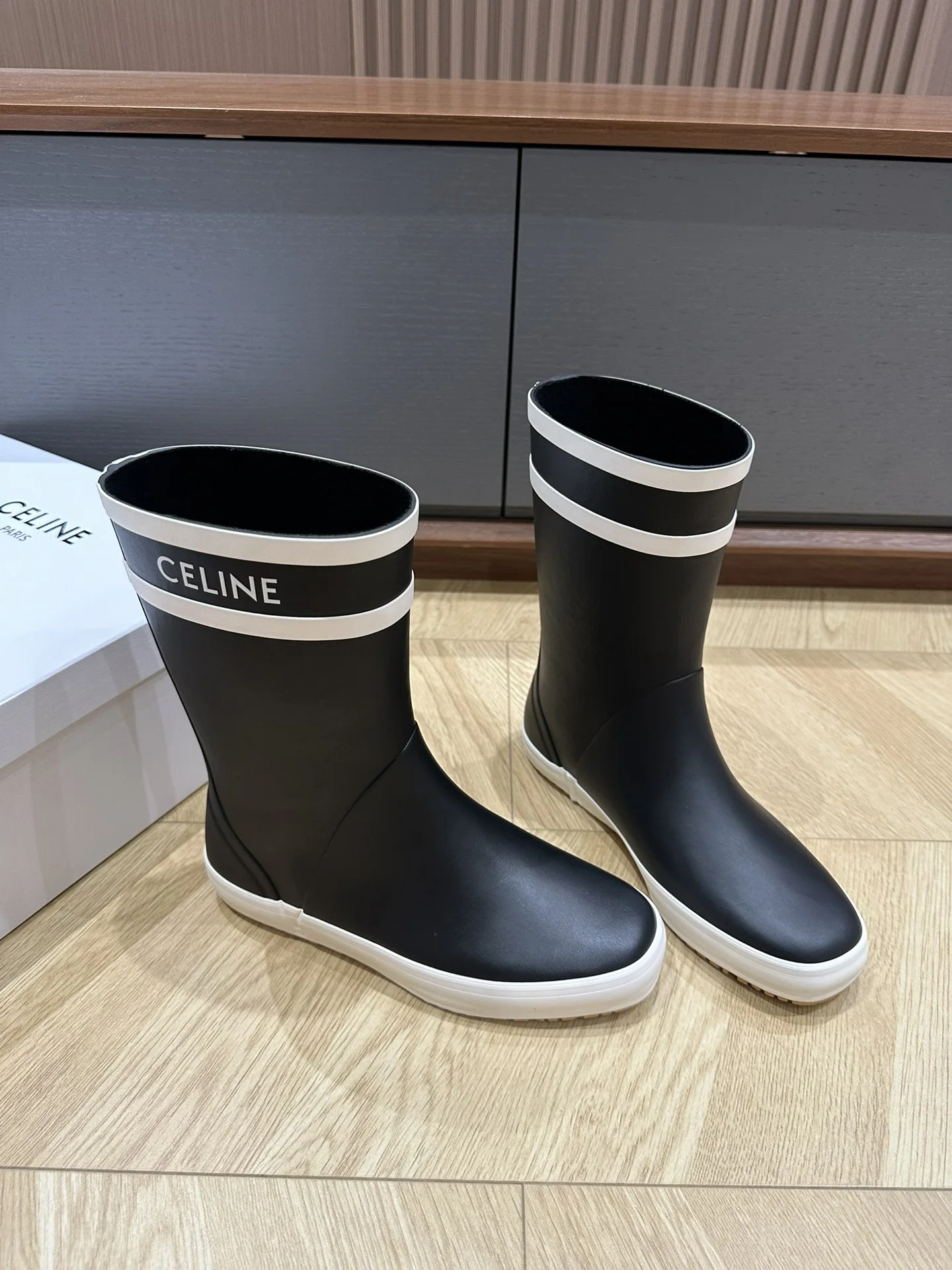셀린느 레인 부츠 8935 상세 이미지 2