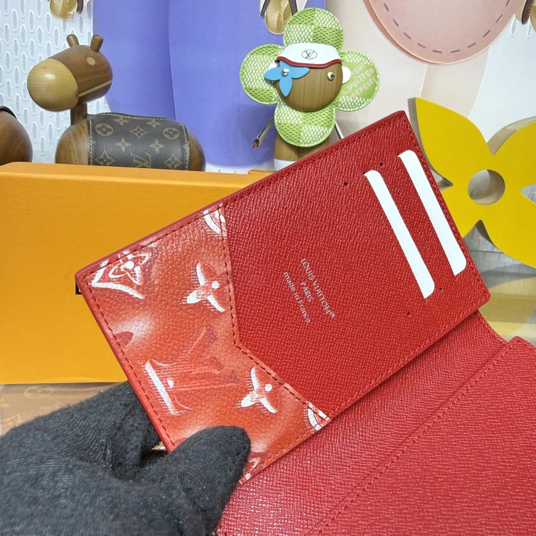 루이비통 모노그램 아이스 큐브 캔버스 지갑 상세 이미지 7